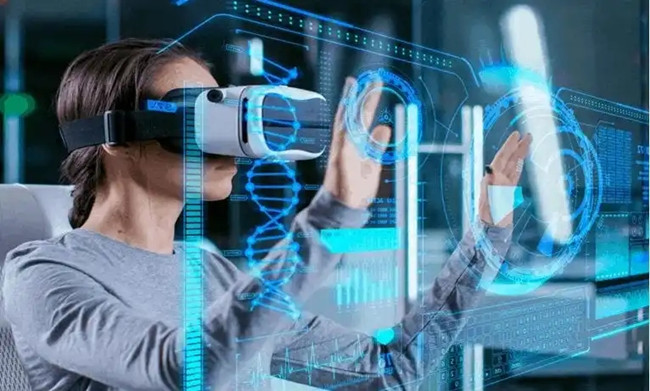 高壓成型機在VR/AR智能穿戴上的應(yīng)用