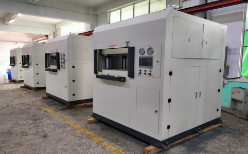 玻纖熱壓機(jī)的主要工藝——熱壓成型工藝